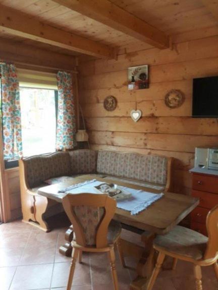 Domki Z Bali Polanica Zdroj Skorka Esterno foto